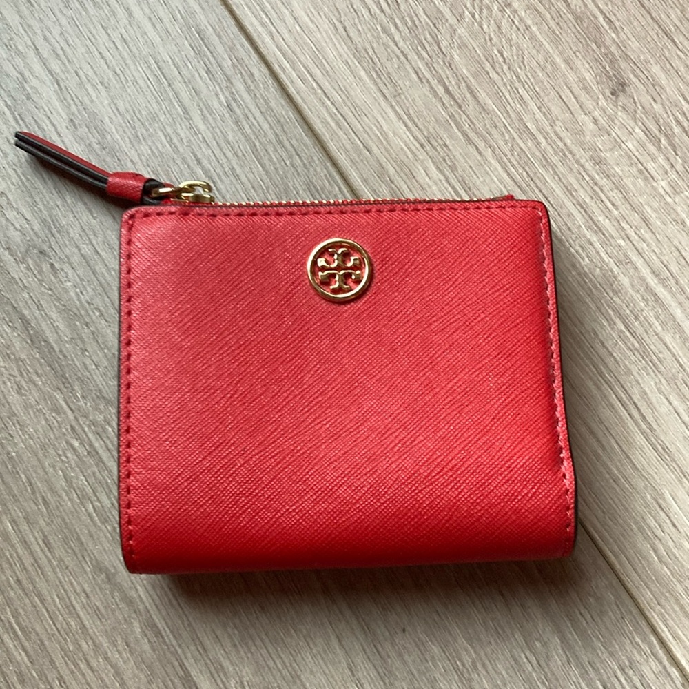 Tory Burch Red Zip Bifold Wallet with Gold Logo